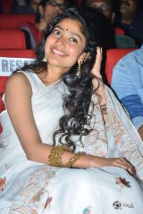 Sai Pallavi at Padi Padi Leche Manasu Movie Pre Release Event
